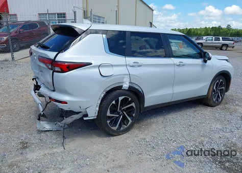 2024 Mitsubishi Outlander Se 2.5 2Wd/Se Black Edition S-Awc/Se Black Edition W/Pano Roof S-Awc z USA, uszkodzony, nr VIN JA4J3VA88RZ026538